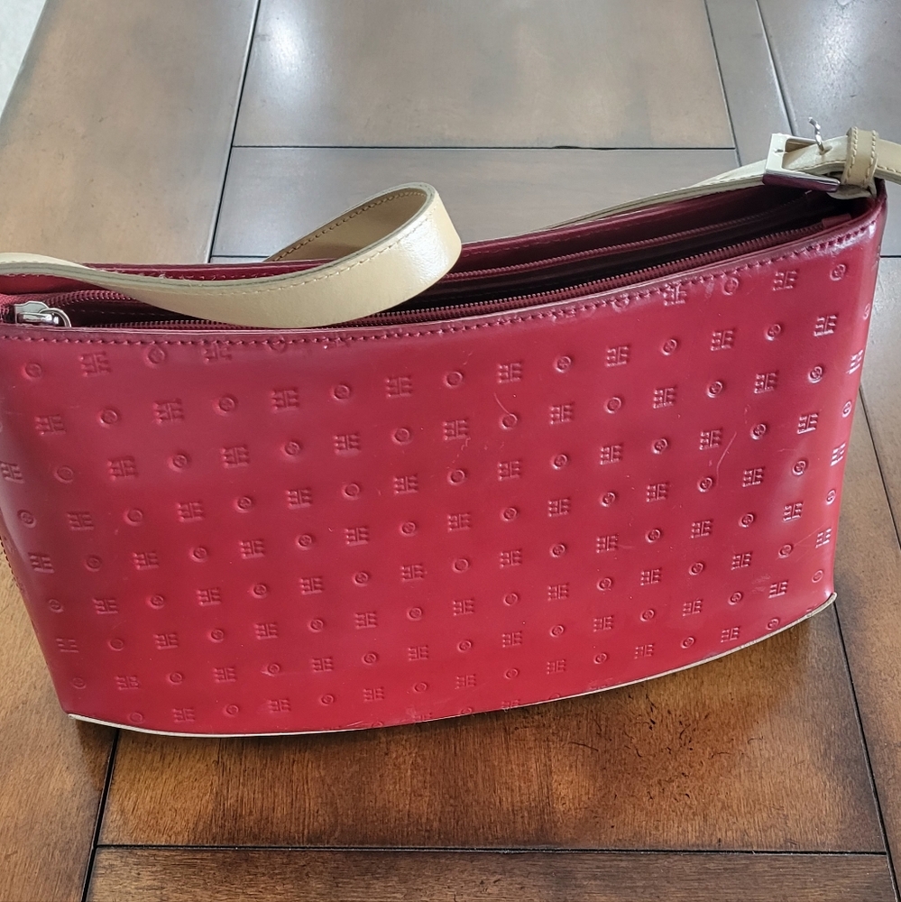 VGCondition  Acadia Payent  Leather Bag .
